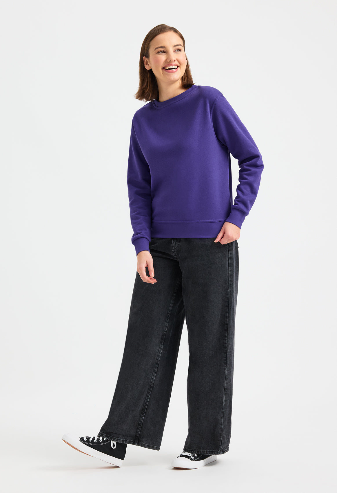 Uneek Ladies Deluxe Crew Neck Sweatshirt
