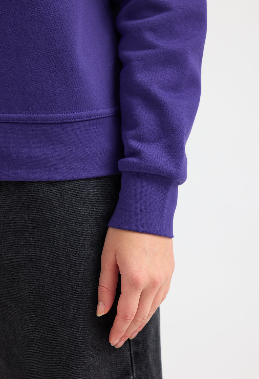 Uneek Ladies Deluxe Crew Neck Sweatshirt