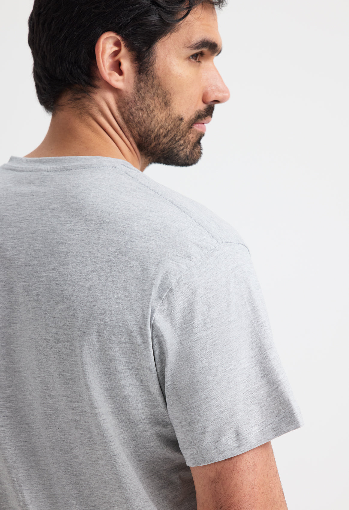 Uneek Classic V Neck T-shirt